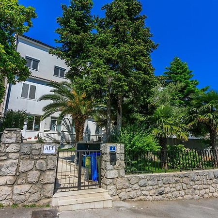 Apartment Andry 2 Цриквеница Экстерьер фото