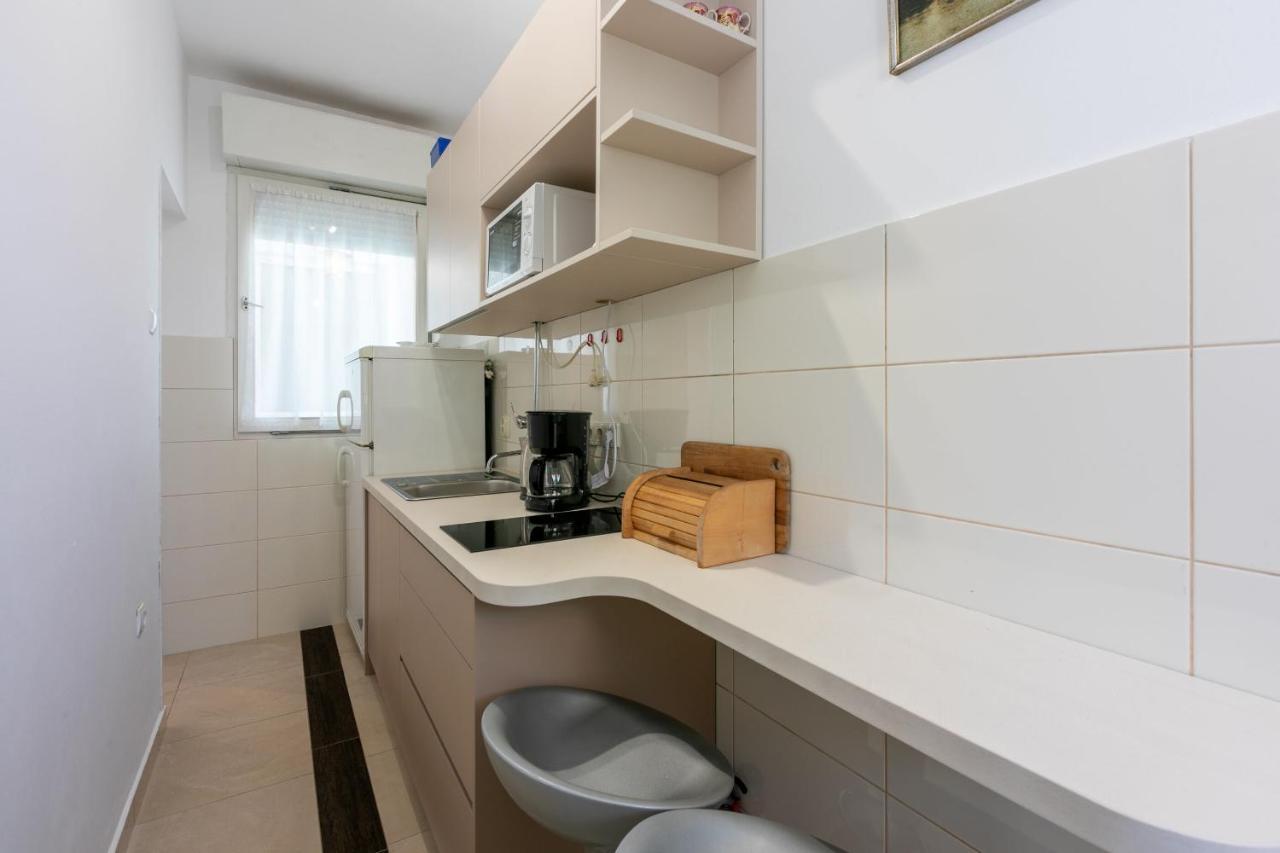 Apartment Andry 2 Цриквеница Экстерьер фото